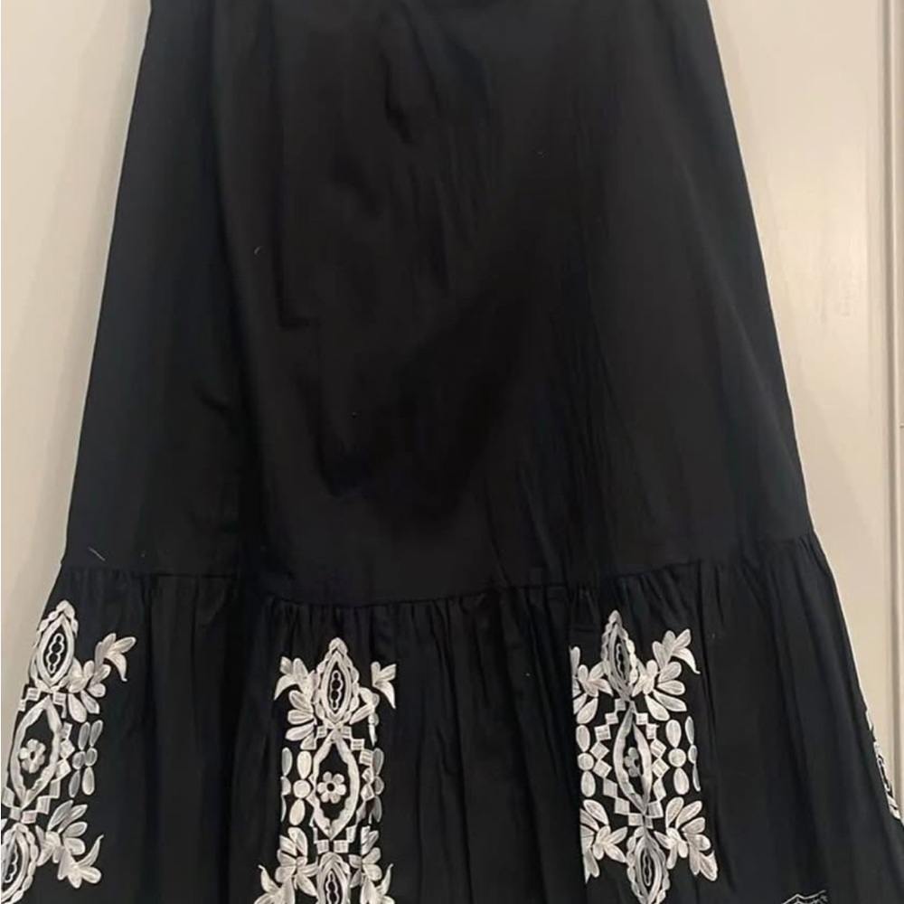 Elegant Black and White Embroidered Skirt